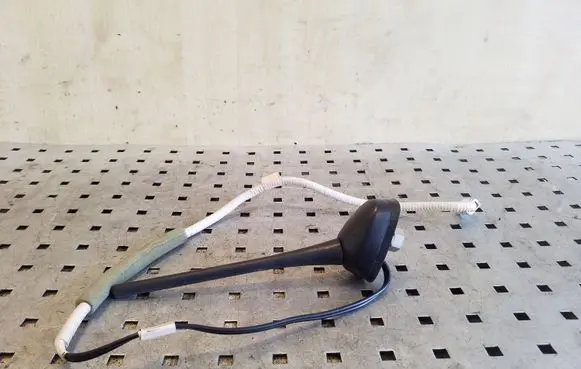 Honda Insight Aerial GPS antenna V306782C