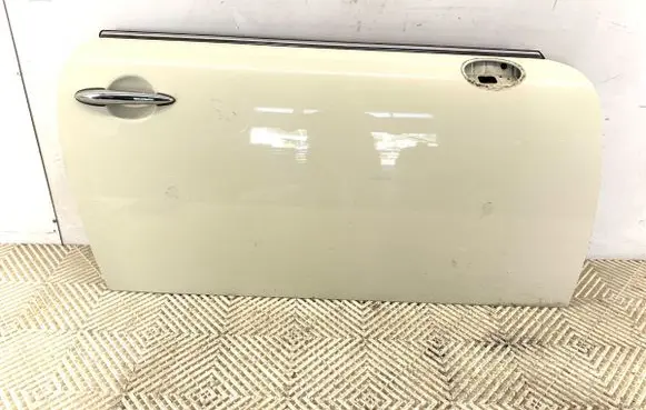 Mini One - Cooper Coupe R56 Front door