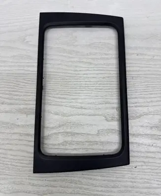 Volkswagen Golf VI Radio/GPS head unit trim 5K0858063