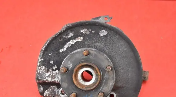 Mitsubishi Lancer VIII Front wheel hub spindle knuckle