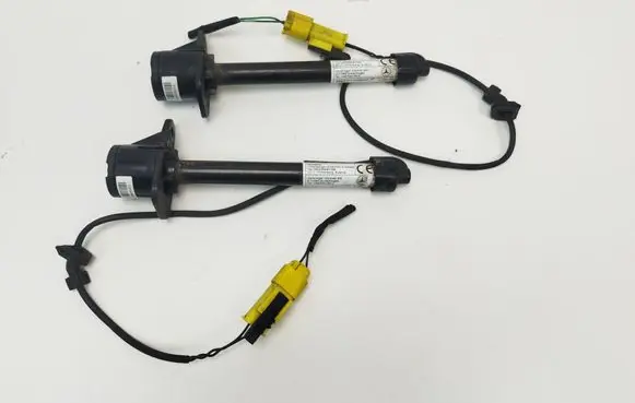 Mercedes-Benz ML AMG W166 Bonnet Pedestrian Airbag Actuator A1669060002