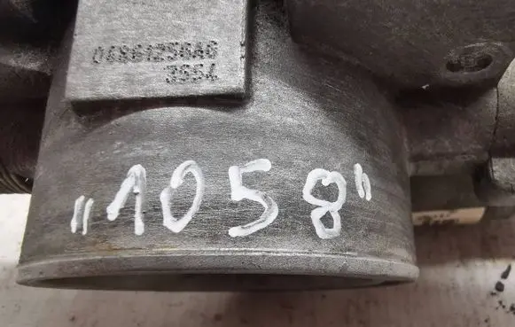 Dodge Grand Caravan Throttle body valve 04861256AG 3551