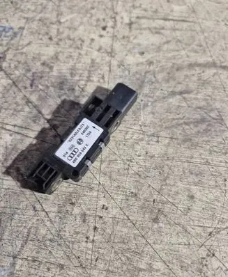 Audi A6 S6 C5 4B Airbag deployment crash/impact sensor 4B0959643C 240302 0231A0LEIJZS