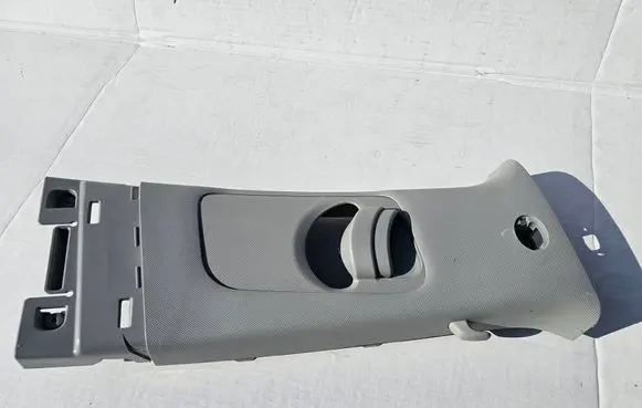 KIA Sportage (B) pillar trim (top) 85833F1000