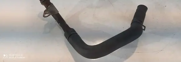 Toyota RAV 4 (XA30) Engine coolant pipe/hose