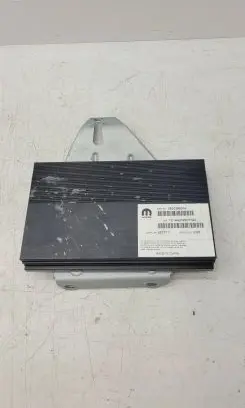 Dodge Durango Sound amplifier 68303980AA