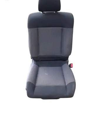 Citroen C4 Cactus Front passenger seat 