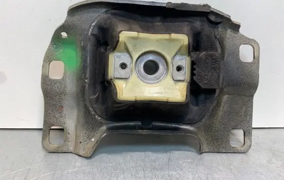Ford C-MAX II Gearbox mount 538A20 538834