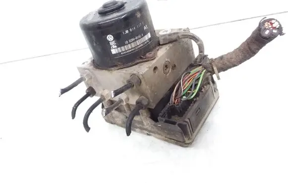 Volkswagen Golf IV ABS Pump 1J0907379G 1J0614117C 10020401424