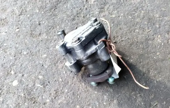 Audi A3 S3 8L Power steering pump 038145255A