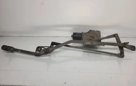 Renault Scenic II - Grand scenic II Front wiper linkage and motor 029
