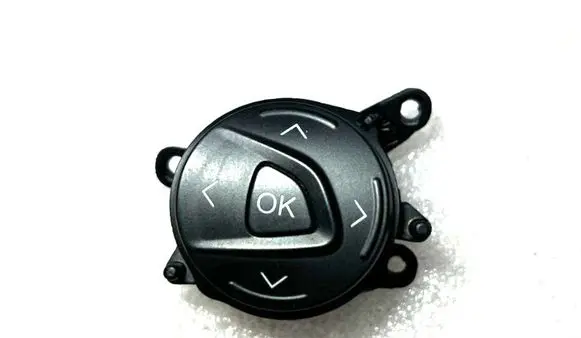 Ford Focus Steering wheel buttons/switches AM5T14K147AA