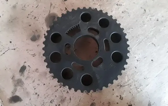 Volkswagen Tiguan Camshaft pulley/ VANOS 038109111E