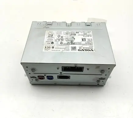 Volvo XC90 Radio/CD/DVD/GPS head unit 32443116 32413746