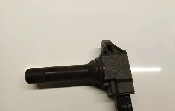 Subaru XV I High voltage ignition coil FK643 4Y30VP