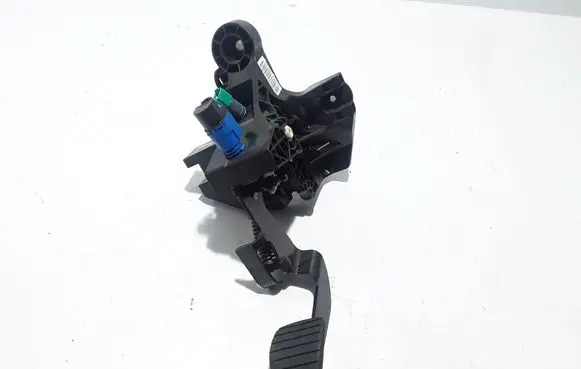 Clutch pedal