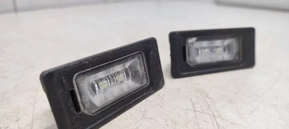 Audi A6 S6 C7 4G Number plate light 4g0943021