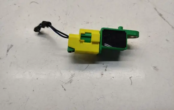 Audi A5 8T 8F Airbag deployment crash/impact sensor 8K0973323S 8K0973323