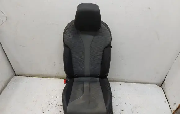Skoda Enyaq iV Front driver seat SKOENYFot90741288