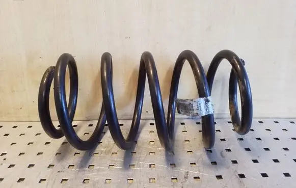 BMW X5 E53 Front coil spring