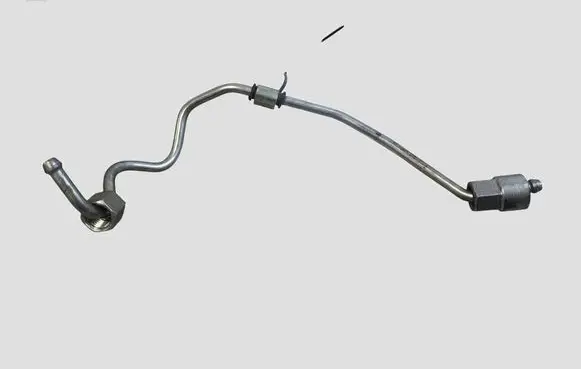 Volvo V60 Fuel injector supply line/pipe 31405314