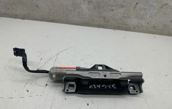 BMW X6 M Tailgate/trunk/boot lift motor US711461304