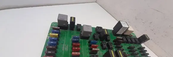 Mercedes-Benz Sprinter W906 Fuse module A6128200497