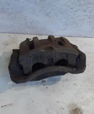 KIA Carnival Front brake caliper