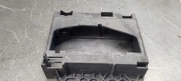 Volkswagen PASSAT B6 Other engine bay part
