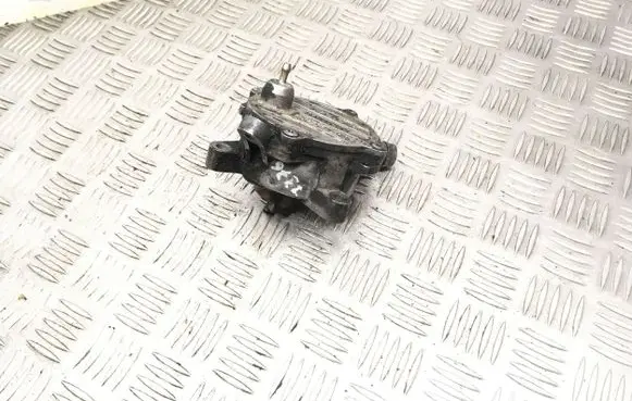 Volvo S80 Vacuum pump 08658230