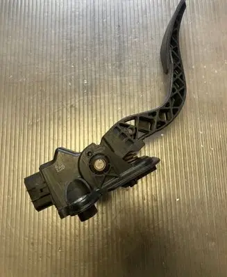 Mitsubishi ASX Accelerator throttle pedal 1600A101 52139268532 10023B1A
