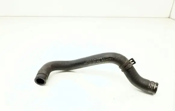 Engine coolant pipe/hose