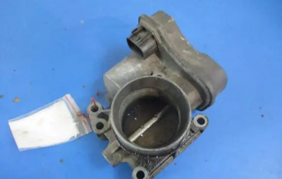 Opel Astra G Throttle body valve 25312094