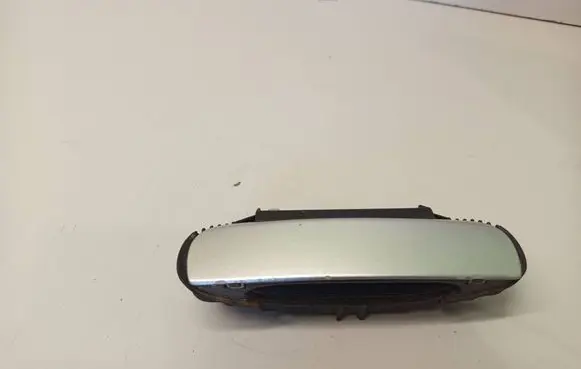 Audi A4 S4 B7 8E 8H Rear door exterior handle 4B0639885