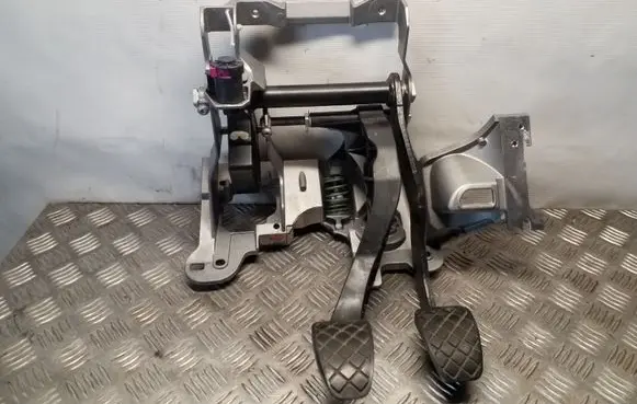 Audi Q5 SQ5 Pedal assembly 8K2721140A 8K2721316A 8K2721117