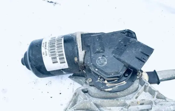 Chrysler 300M Wiper motor p04574577ac ax1590104725