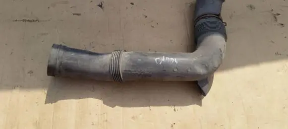 Volkswagen Caddy Air intake duct part 1K0129618T