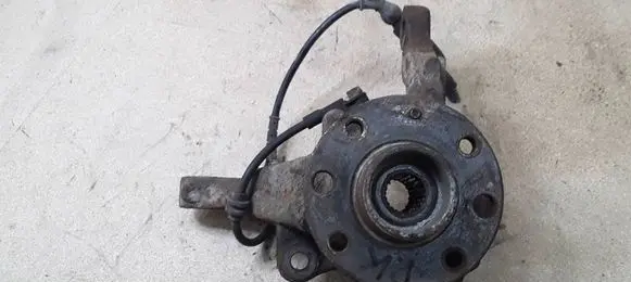 Opel Meriva A Front wheel hub