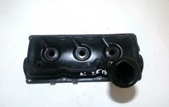 Audi A6 S6 C5 4B Rocker cam cover 059103469k 05910470h