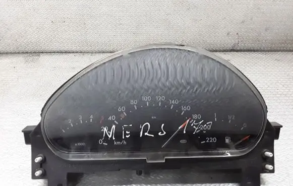Mercedes-Benz A W168 Speedometer (instrument cluster) A1685403911