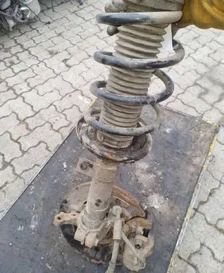 Ford Kuga I Front wheel hub spindle knuckle 