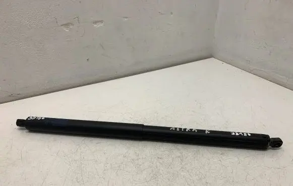 Opel Astra K Tailgate/trunk strut/damper 39040433 S770 601585