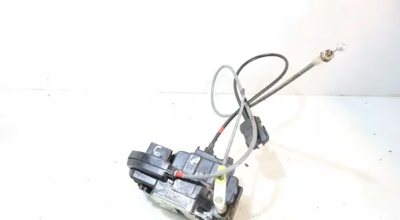 Nissan Note (E11) Front door lock