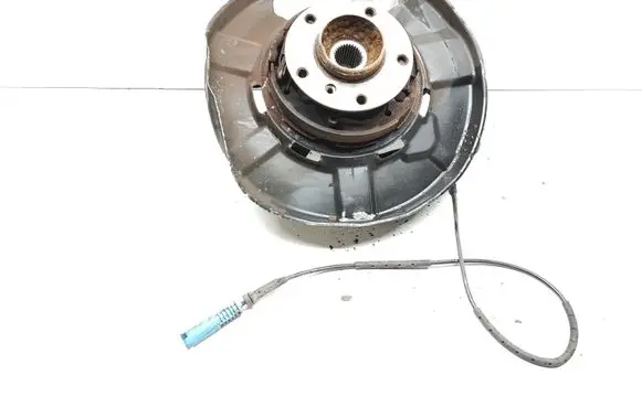 BMW X1 E84 Rear wheel hub spindle/knuckle 6788049