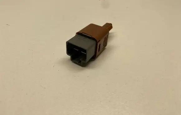 Nissan X-Trail T32 Brake pedal sensor switch