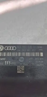 Audi A3 S3 A3 Sportback 8P Gateway control module 1K0907530L 1K0907951