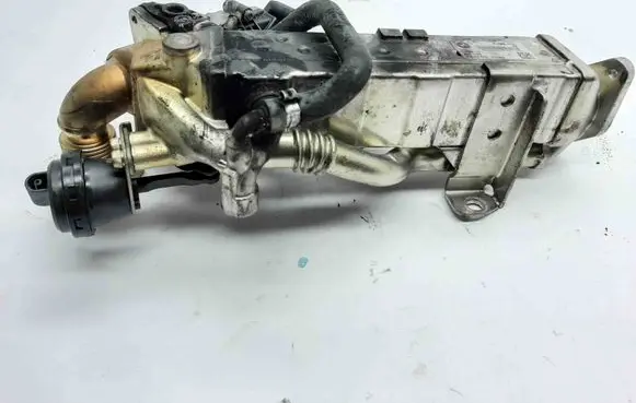 BMW 4 F32 F33 EGR valve cooler 8596444