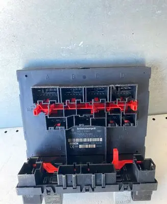 Volkswagen PASSAT B6 Comfort/convenience module 3C0937049J F005V00530