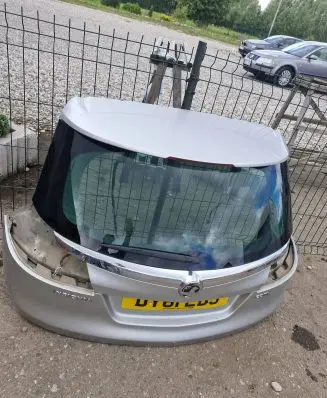 Opel Insignia A Tailgate/trunk/boot lid