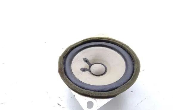 Toyota Aygo AB10 Front door speaker 861600H010
